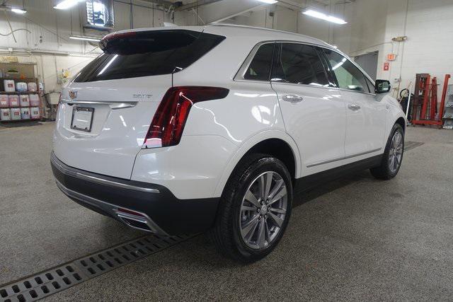 new 2025 Cadillac XT5 car, priced at $55,315