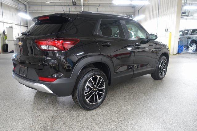 new 2026 Chevrolet TrailBlazer car, priced at $28,450