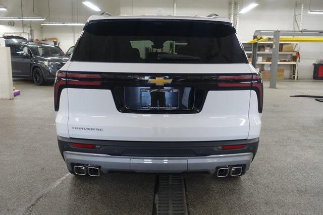 new 2026 Chevrolet Traverse car, priced at $43,920