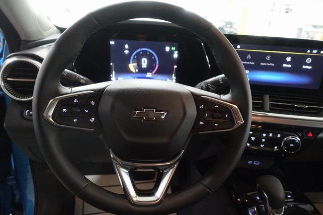 new 2025 Chevrolet Trax car, priced at $28,230
