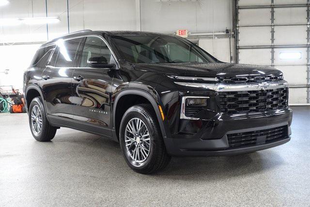 new 2025 Chevrolet Traverse car