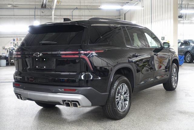 new 2025 Chevrolet Traverse car
