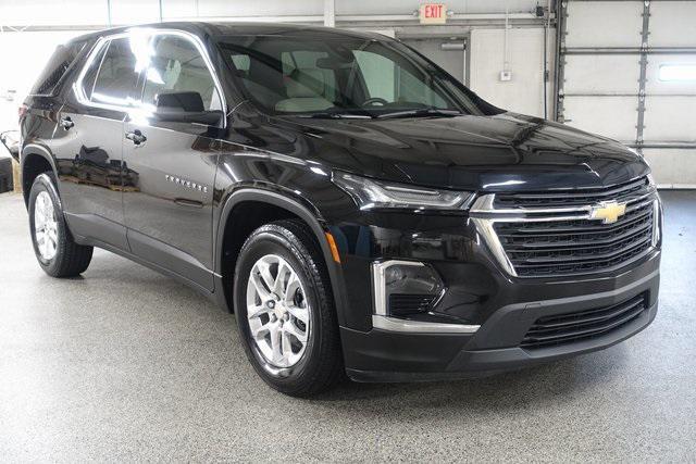 used 2023 Chevrolet Traverse car, priced at $30,952