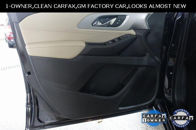 used 2023 Chevrolet Traverse car, priced at $29,999