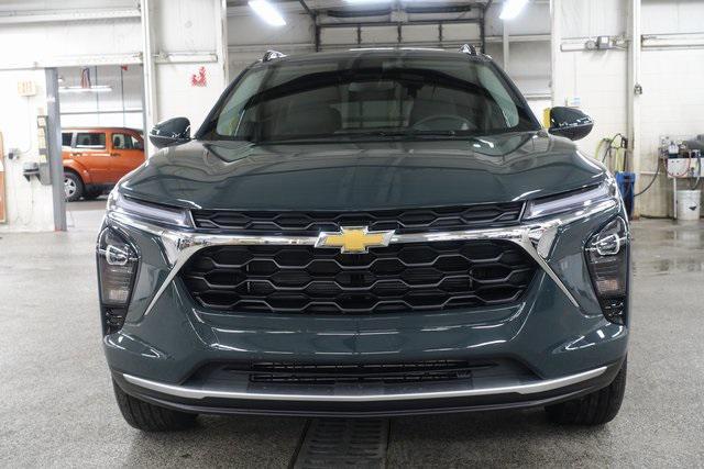 new 2025 Chevrolet Trax car, priced at $25,385