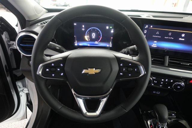 new 2025 Chevrolet Trax car, priced at $26,155