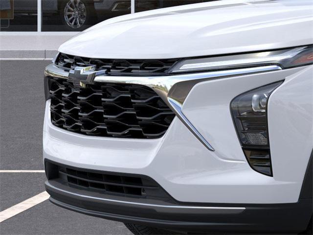 new 2025 Chevrolet Trax car, priced at $26,155