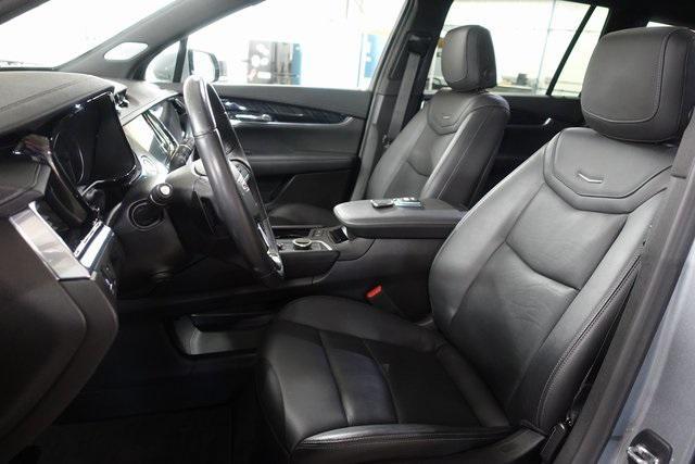 used 2023 Cadillac XT6 car, priced at $37,858