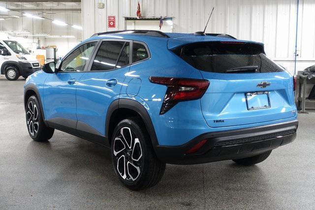 new 2025 Chevrolet Trax car, priced at $27,435
