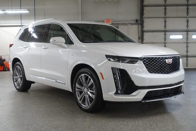 new 2025 Cadillac XT6 car, priced at $65,040