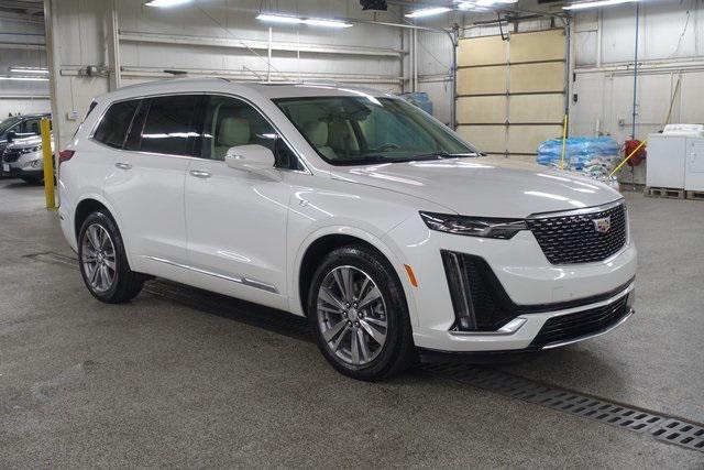 used 2022 Cadillac XT6 car, priced at $33,806