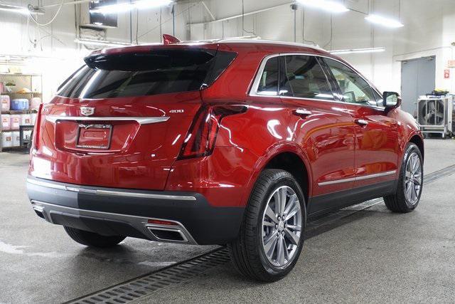 new 2025 Cadillac XT5 car, priced at $57,910