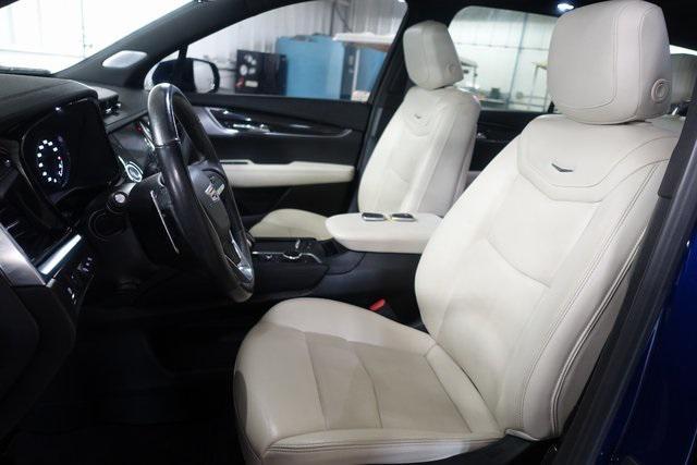 used 2023 Cadillac XT6 car, priced at $44,988