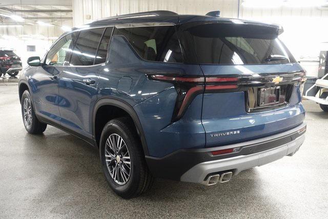 new 2026 Chevrolet Traverse car, priced at $43,120