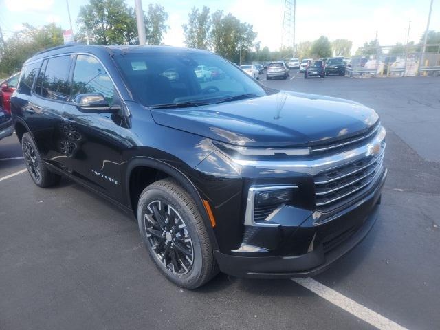 used 2025 Chevrolet Traverse car