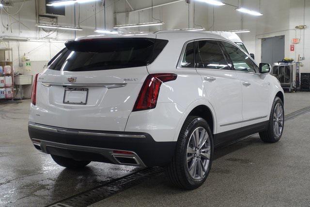 new 2025 Cadillac XT5 car, priced at $55,640