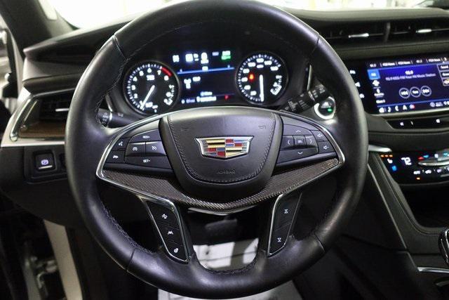 used 2020 Cadillac XT5 car, priced at $20,652