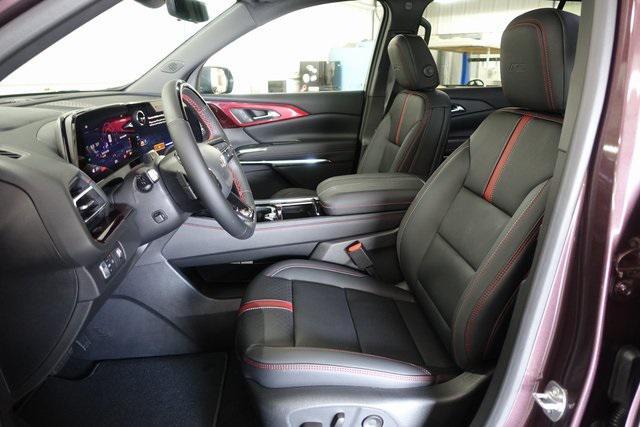 new 2025 Chevrolet Traverse car