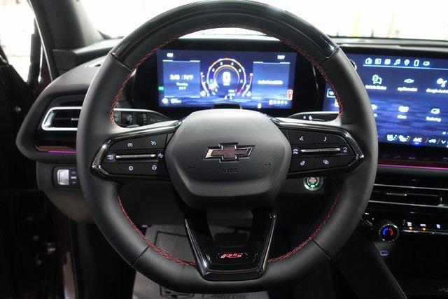 new 2025 Chevrolet Traverse car