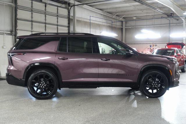 new 2025 Chevrolet Traverse car