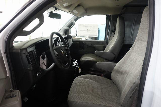 new 2025 Chevrolet Express 3500 car, priced at $51,960