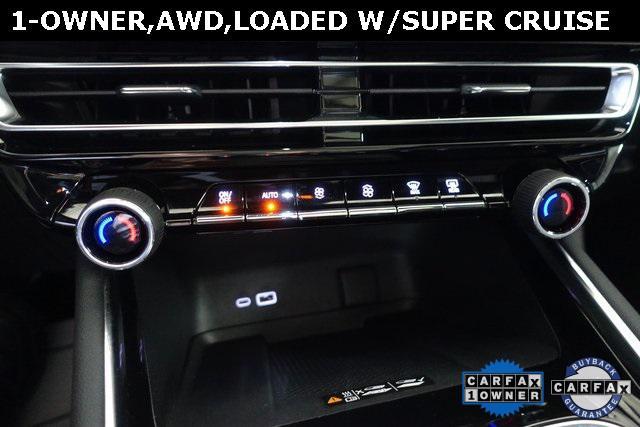 used 2024 Chevrolet Traverse car, priced at $54,494