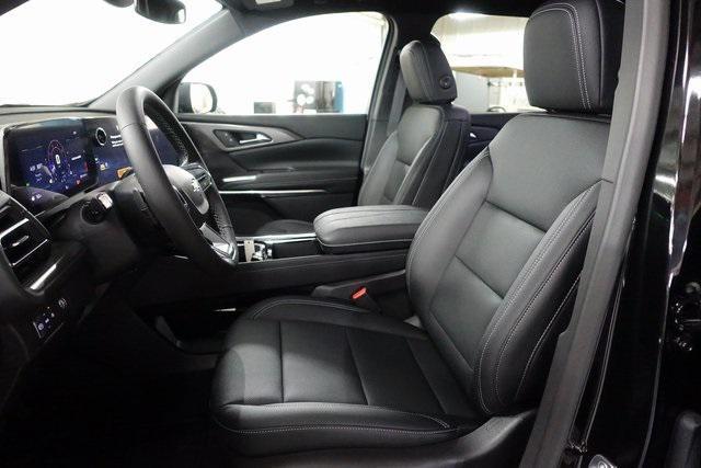 new 2025 Chevrolet Traverse car, priced at $43,445