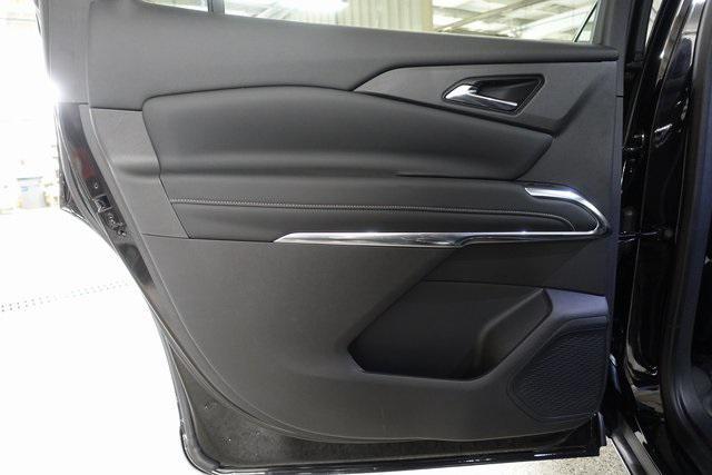 new 2025 Chevrolet Traverse car, priced at $43,445