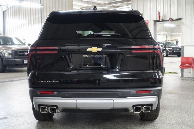 new 2025 Chevrolet Traverse car, priced at $43,445