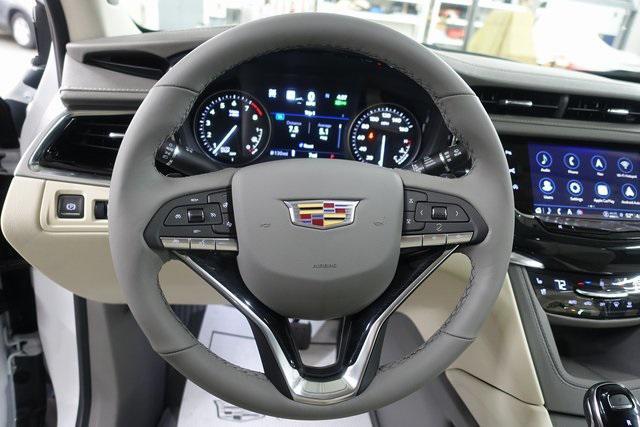 new 2025 Cadillac XT6 car, priced at $65,410