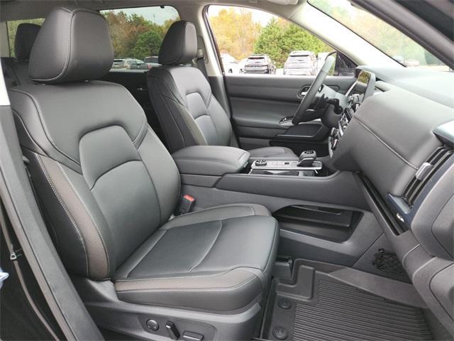 new 2025 Nissan Pathfinder car, priced at $37,629