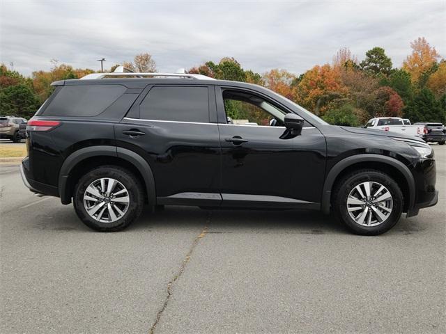 new 2025 Nissan Pathfinder car, priced at $37,629
