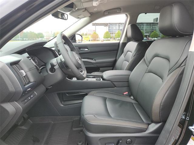new 2025 Nissan Pathfinder car, priced at $37,629