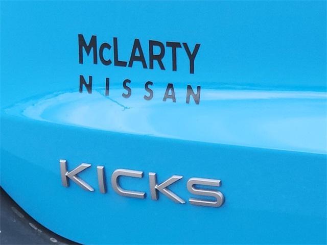 new 2025 Nissan Kicks car, priced at $30,021