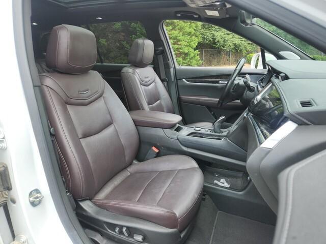 used 2020 Cadillac XT6 car, priced at $23,566