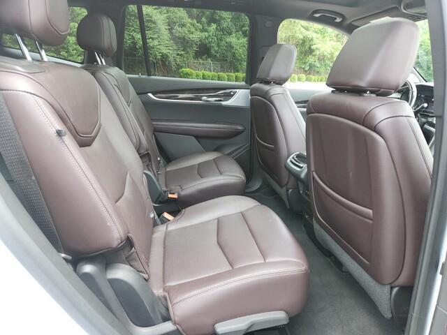 used 2020 Cadillac XT6 car, priced at $23,566