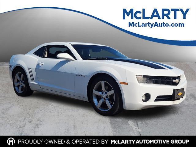 used 2011 Chevrolet Camaro car, priced at $11,000