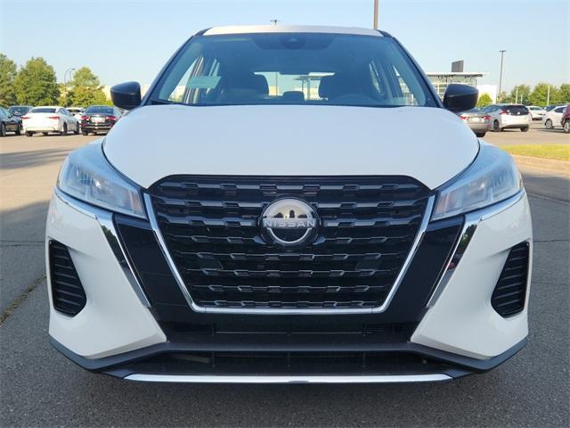 new 2025 Nissan Kicks Play car, priced at $23,203