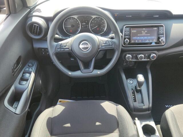 new 2025 Nissan Kicks Play car, priced at $23,850