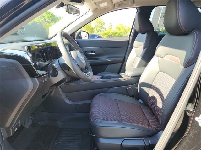 new 2025 Nissan Kicks car, priced at $28,313