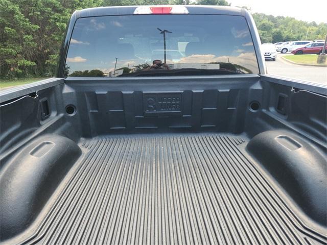 used 2019 Ford F-150 car, priced at $25,000