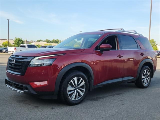 used 2023 Nissan Pathfinder car, priced at $32,200