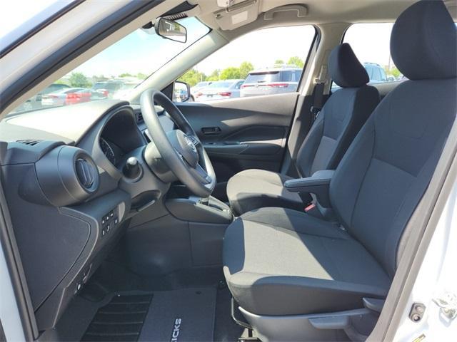 new 2025 Nissan Kicks Play car, priced at $23,760