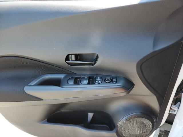 new 2025 Nissan Kicks Play car, priced at $23,760