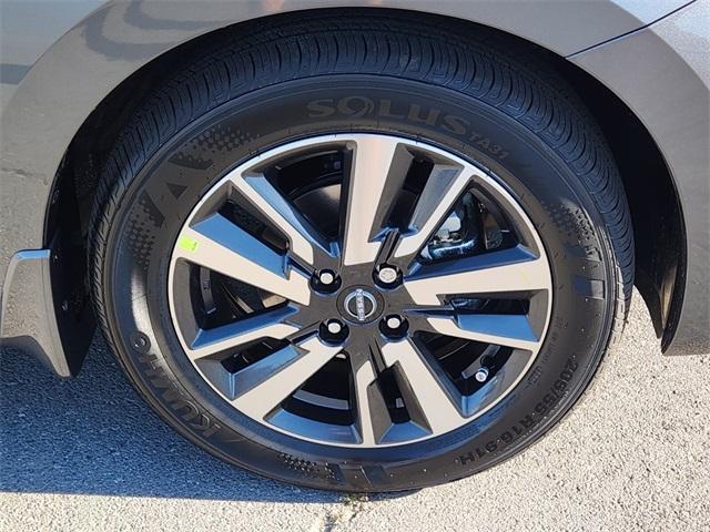 new 2025 Nissan Versa car, priced at $19,571