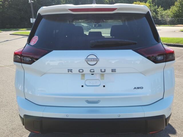 new 2025 Nissan Rogue car, priced at $33,000