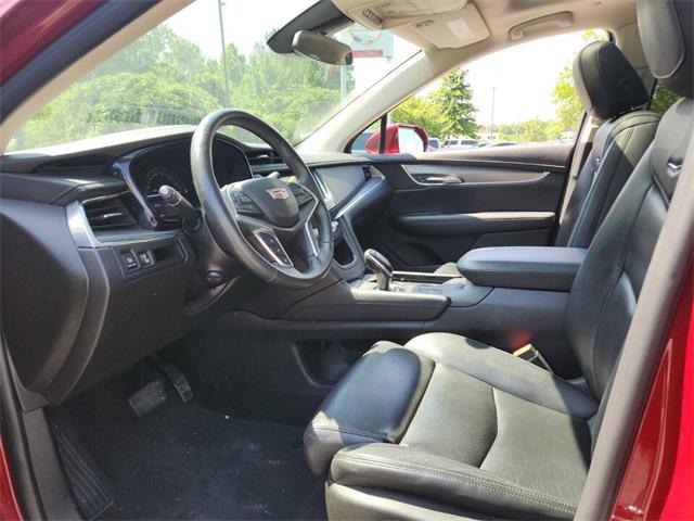 used 2017 Cadillac XT5 car, priced at $18,000