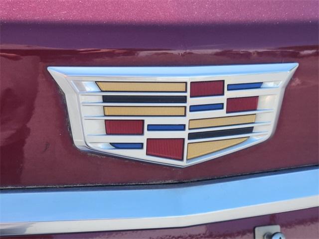 used 2017 Cadillac XT5 car, priced at $18,000