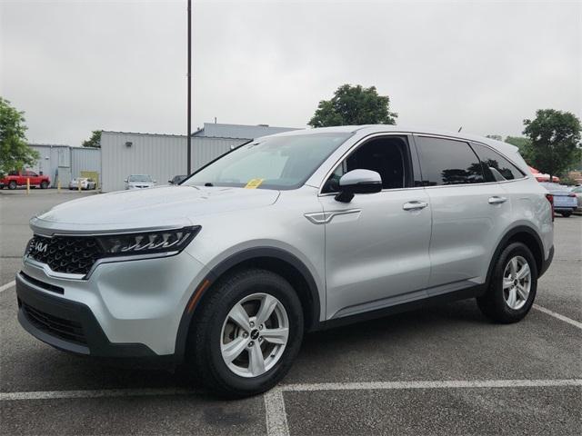 used 2022 Kia Sorento car, priced at $20,000