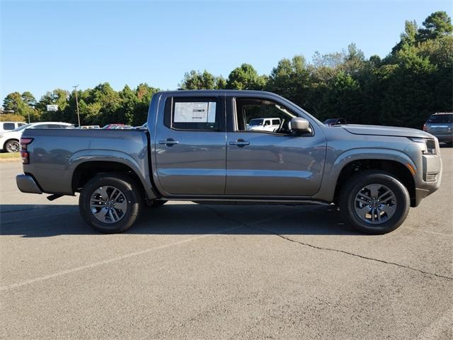 new 2025 Nissan Frontier car, priced at $39,275